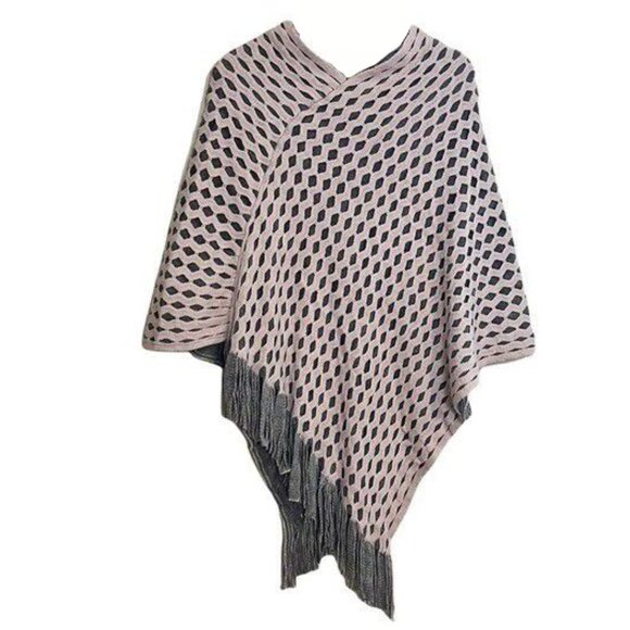 𝗖𝗥𝗨𝗜𝗦𝗘 𝖢𝖫𝖴𝖡 Women's Elevator Poncho Pink/Gray - Picture 2 of 10